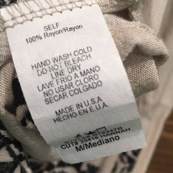 Printed tank NWOT - Picture 5 of 5